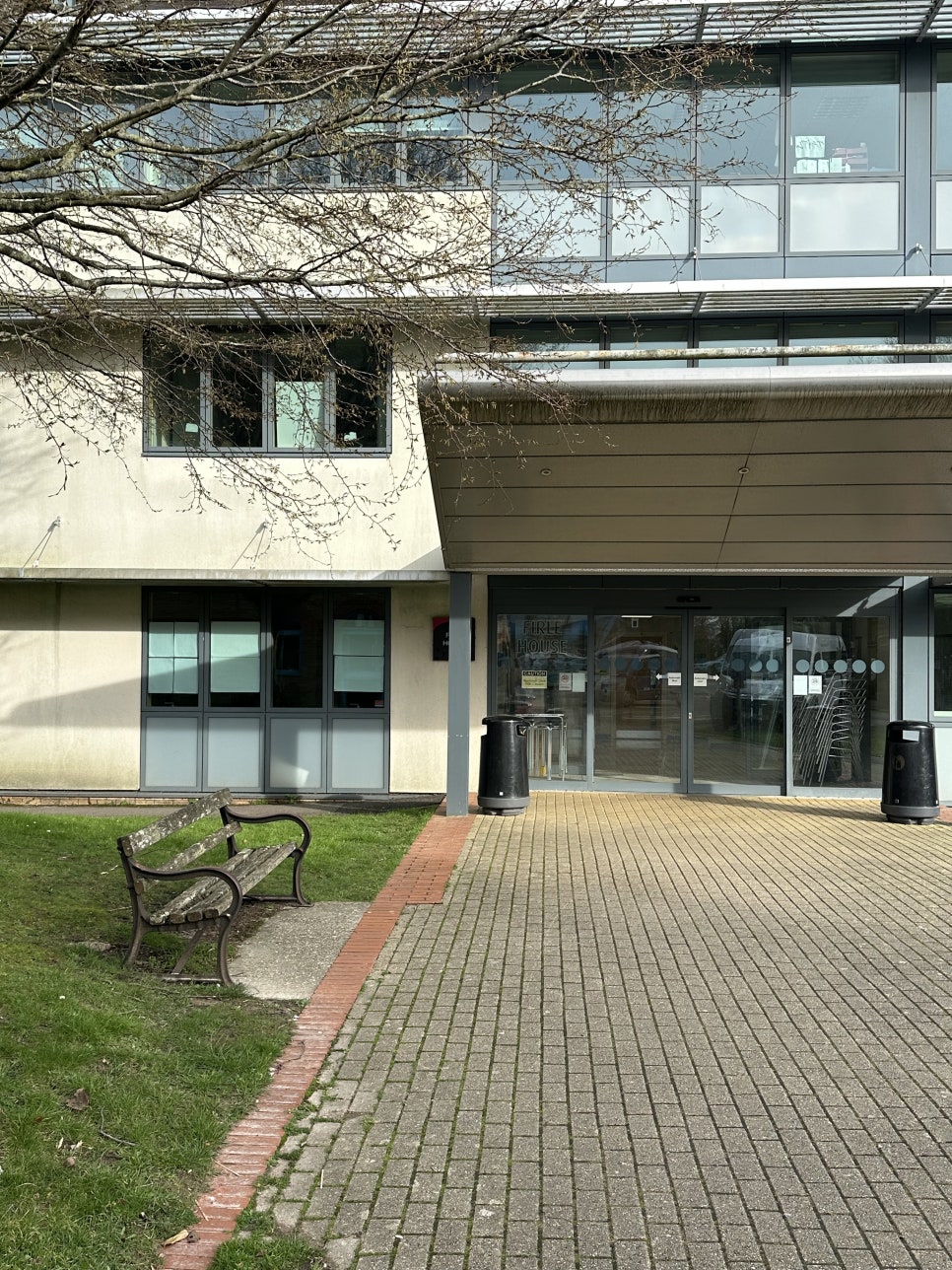 영국 공무원 유학휴직 어학연수 - East Sussex College 대학부설 어학원