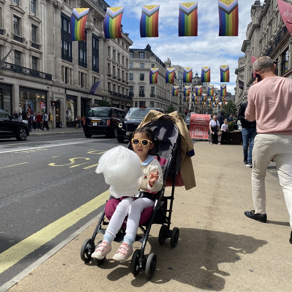 영국 일상 기록 18 (런던/챔스포드 일상, WNBR, Pride month, 영국 초등학교 설명회)