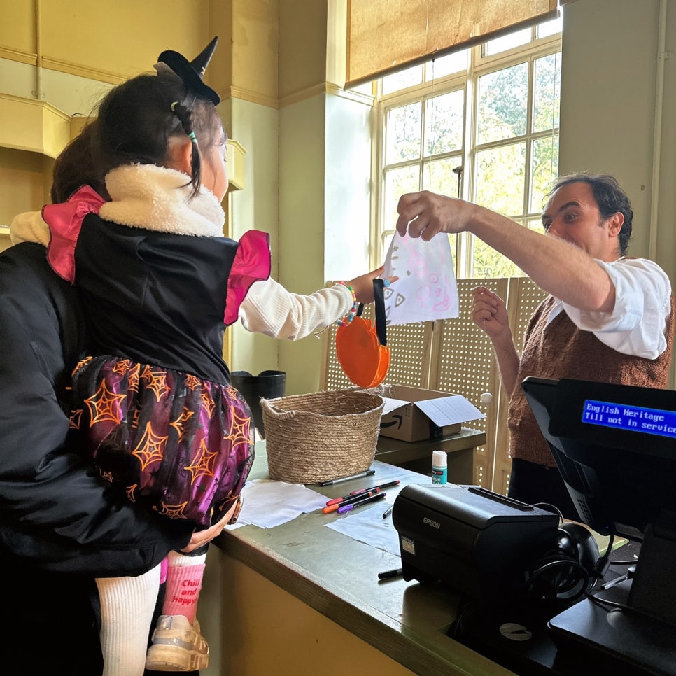 영국 일상 기록 10 (런던 엘섬 궁전(Eltham Palace) 할로윈 이벤트, Trick or treat!)